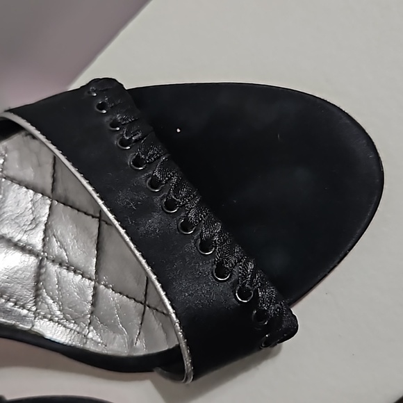 Betsy Johnson Black Sandle Satin Tie Sz.8 - Picture 3 of 7